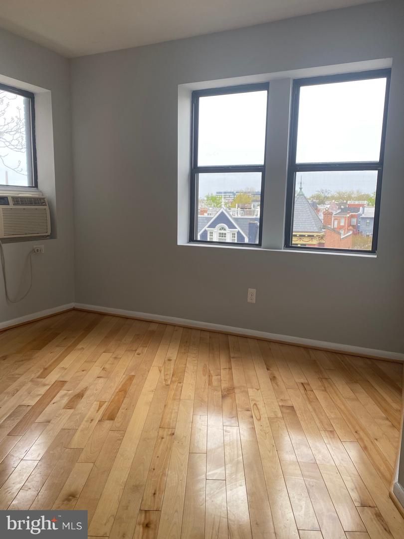 5 Rhode Island Ave Nw #403 Property Photo 16