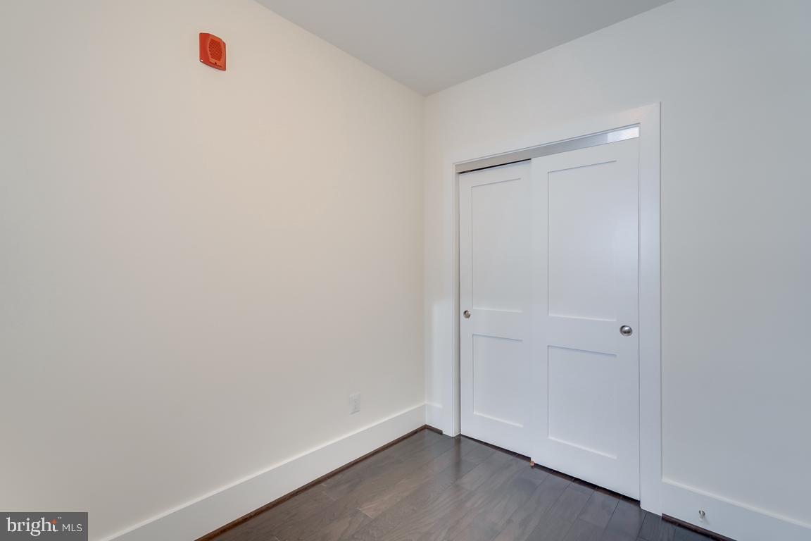 1451 Girard St Nw #4 Property Photo 15