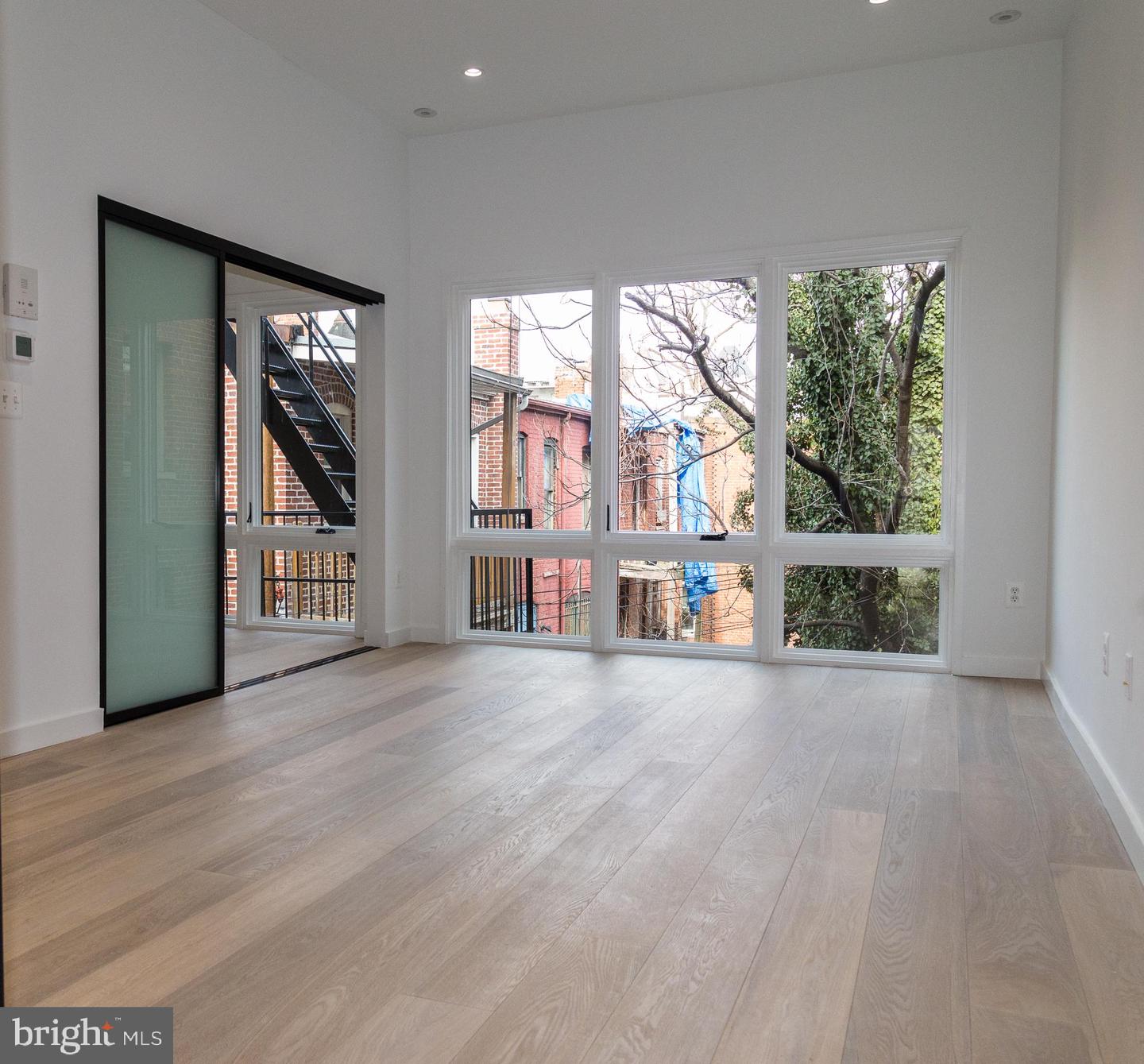 1443 Euclid St Nw #6 Property Photo 1