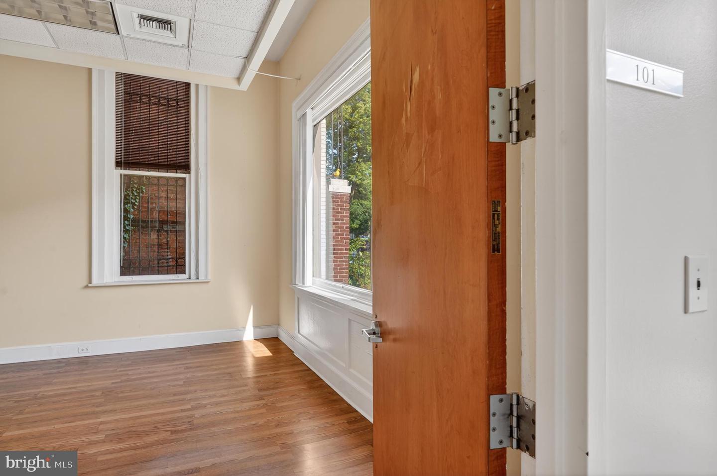 316 F St Ne Property Photo 13