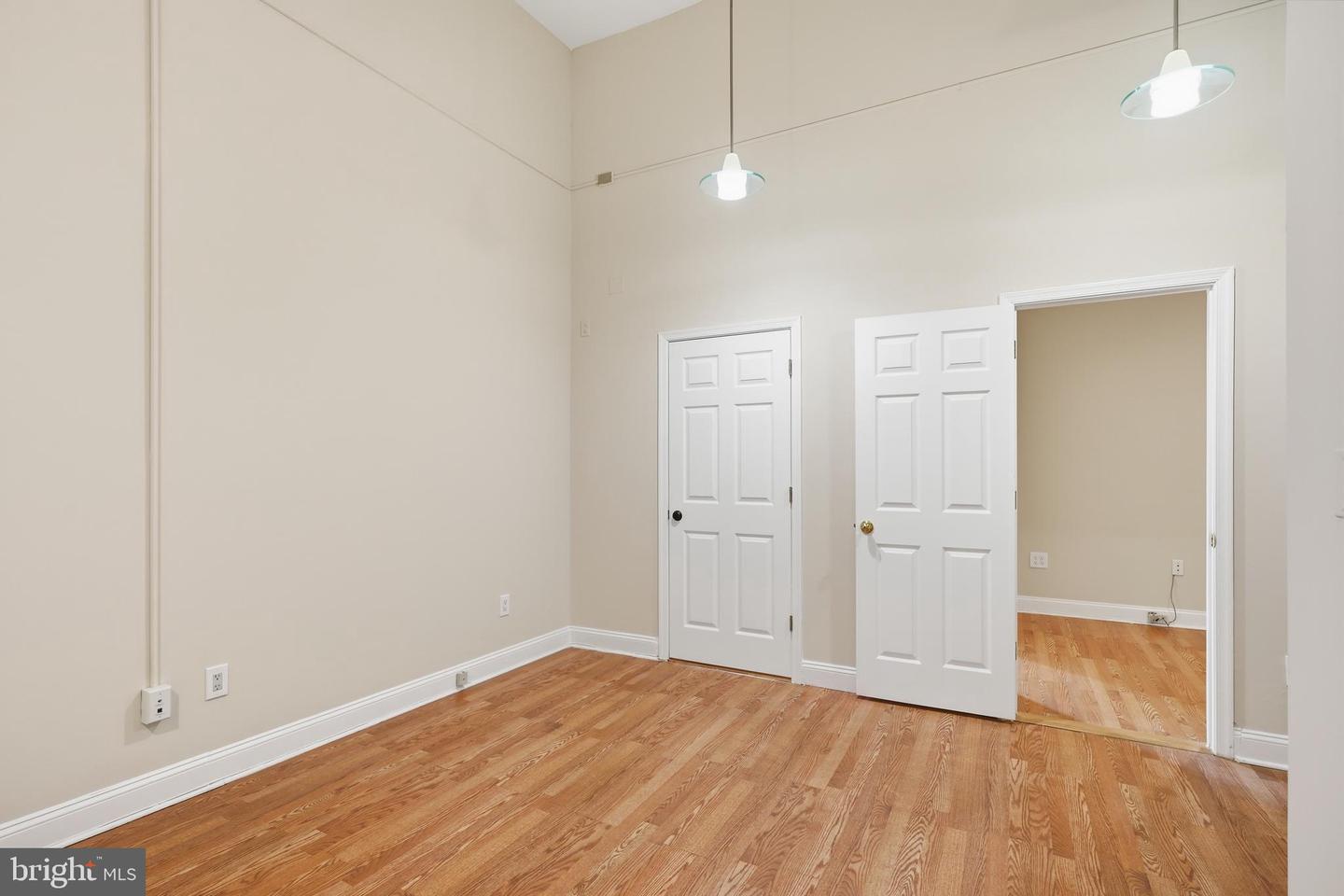316 F St Ne Property Photo 37