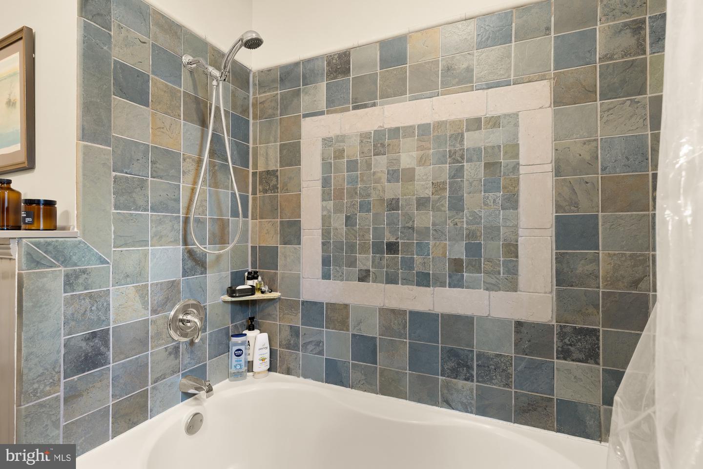 7537 14th St Nw Property Photo 57