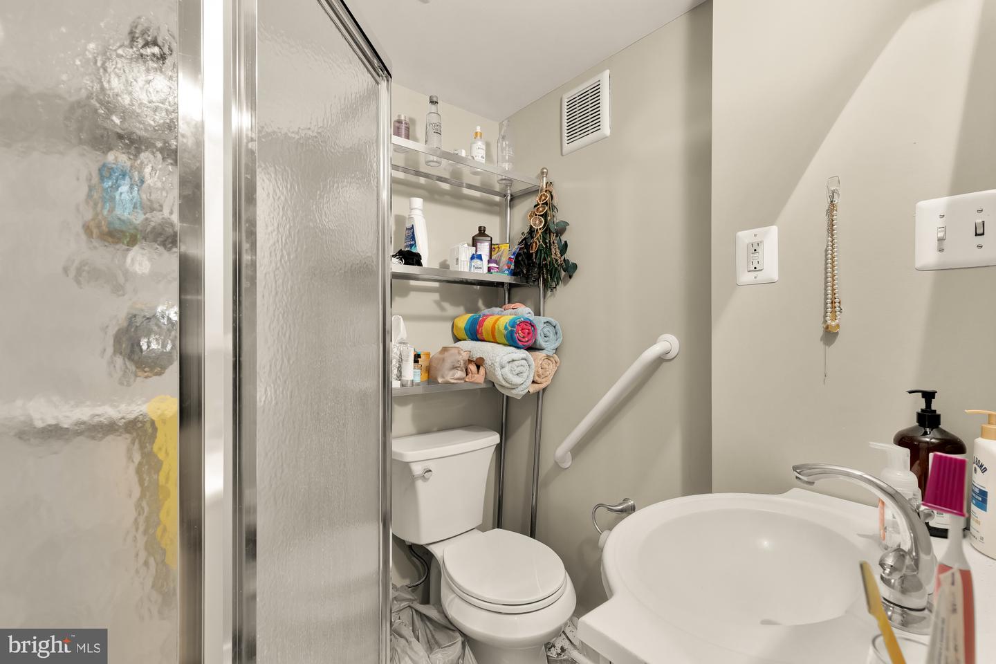 7537 14th St Nw Property Photo 69
