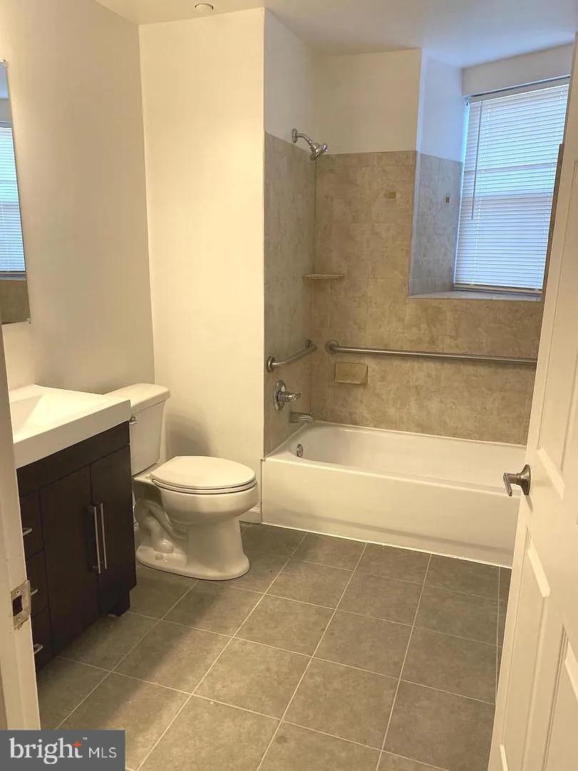 1275 Meigs Pl Ne #3 Property Photo 14