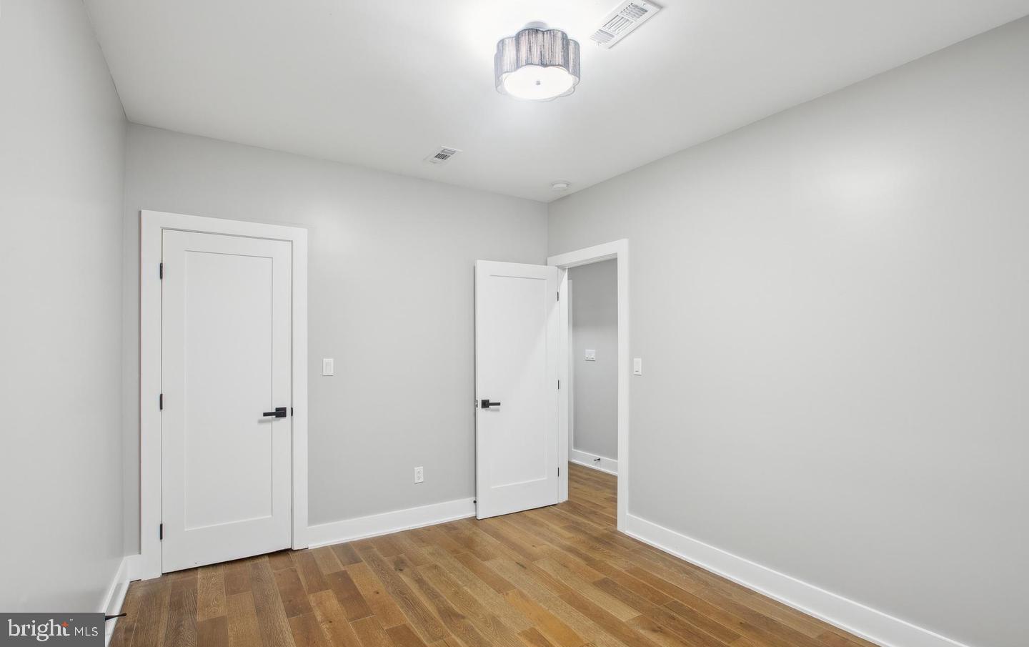 1703 W Virginia Ave Ne #1 Property Photo 5