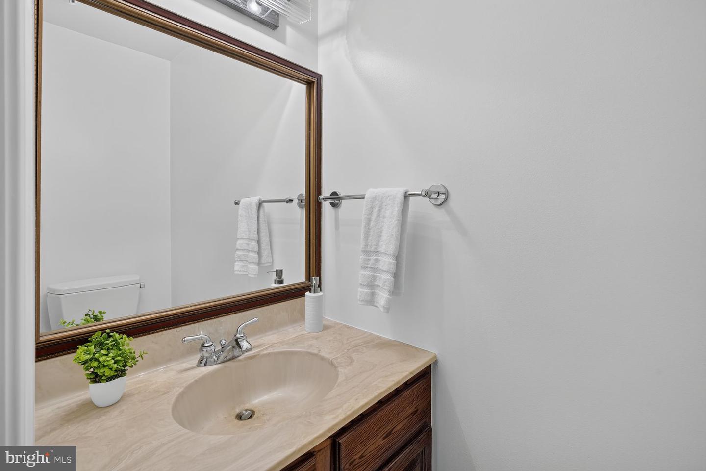 2828 Wisconsin Ave Nw #314 Property Photo 20