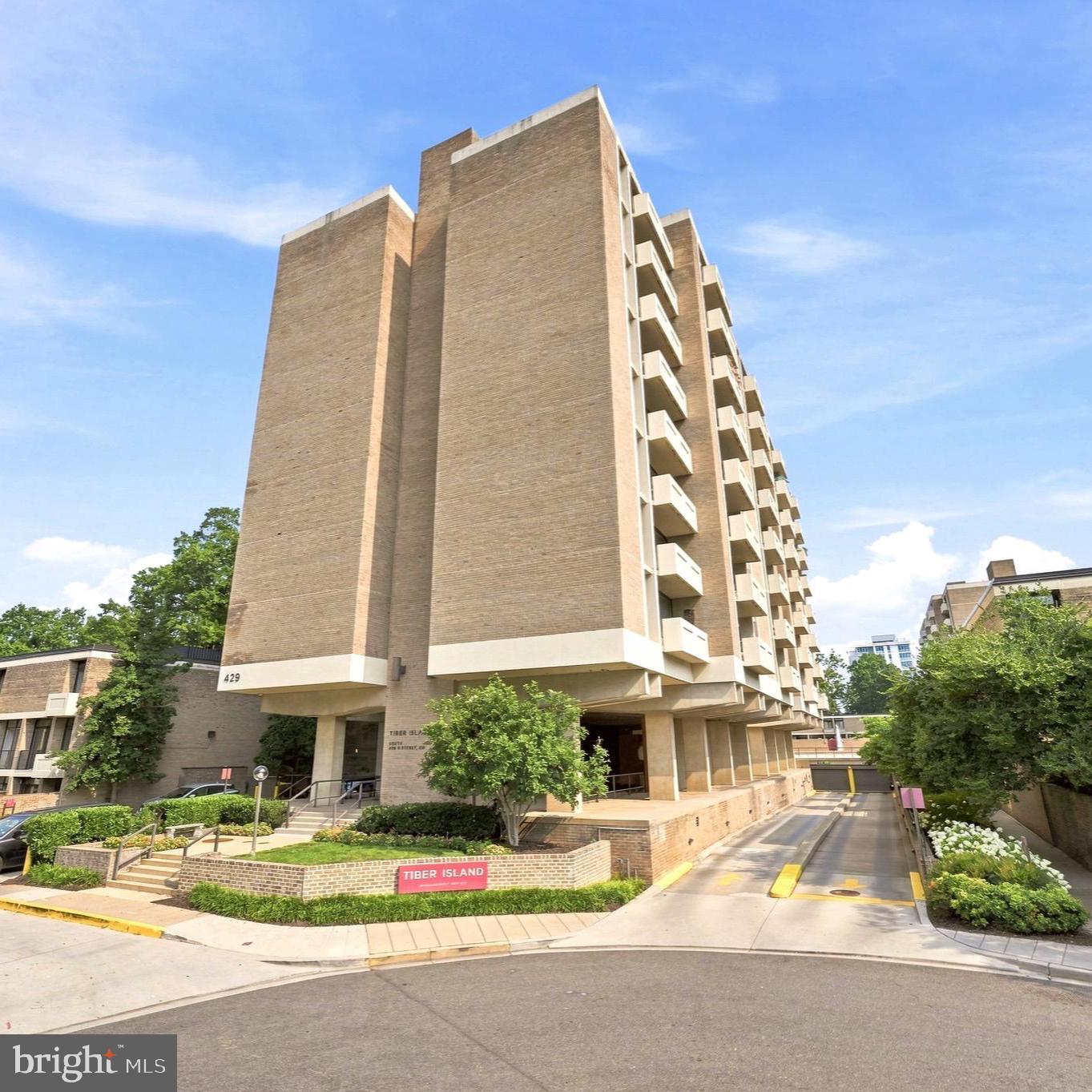 429 N St Sw #s500 Property Photo 1