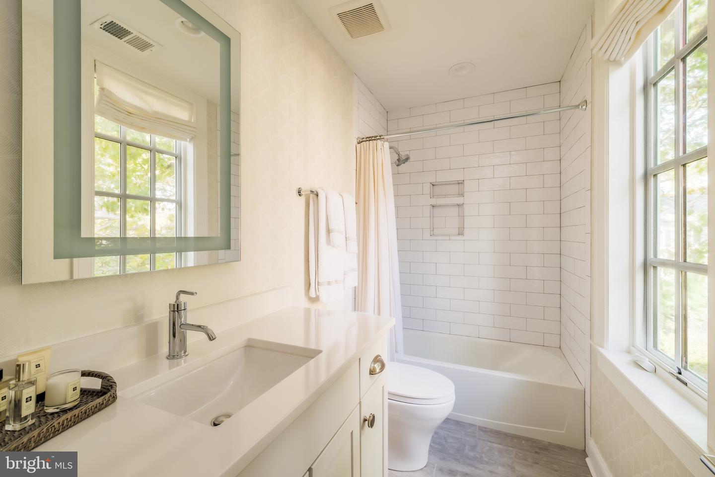 3300 Newark St Nw Property Photo 34