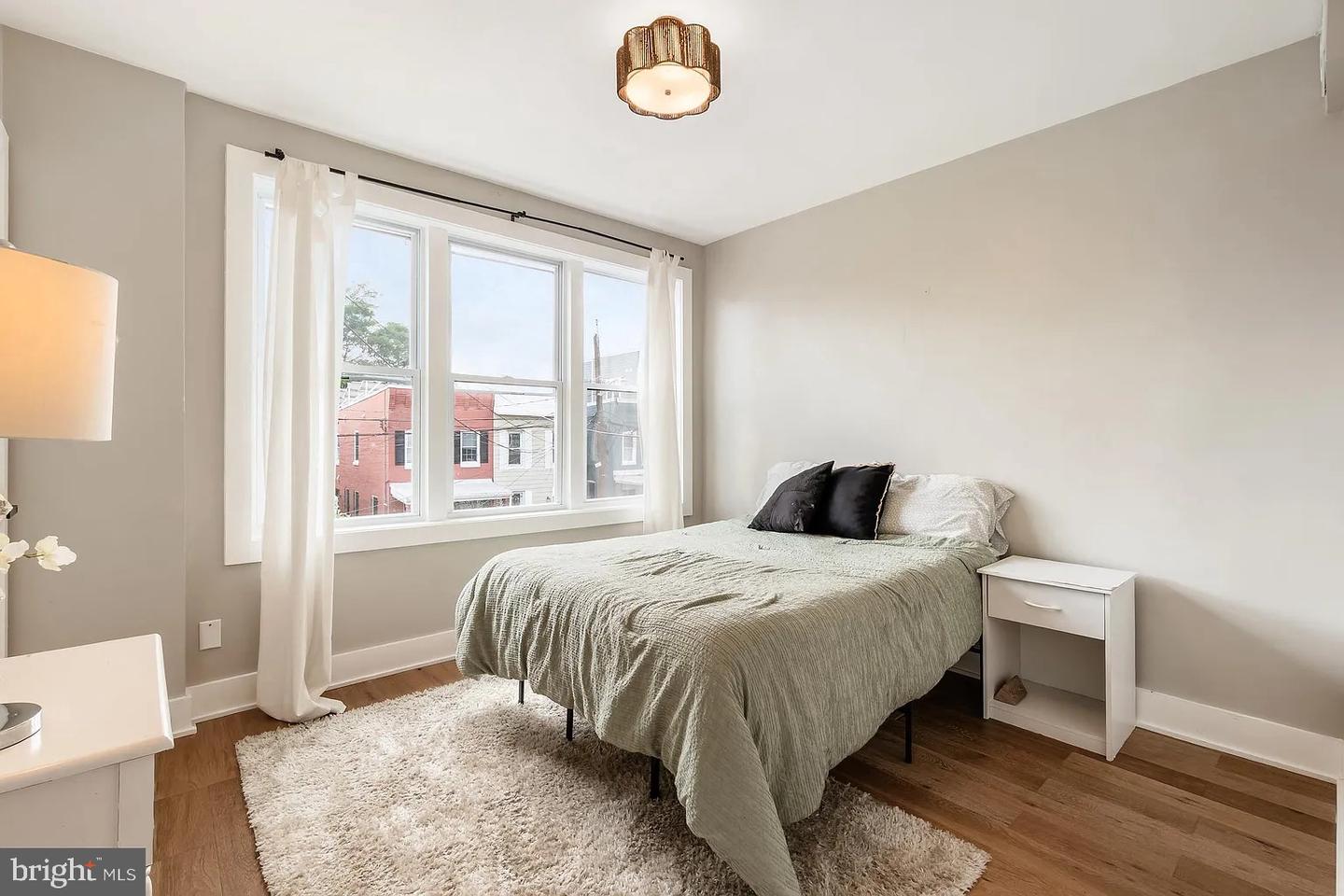 1825 Providence St Ne #3 Property Photo 5