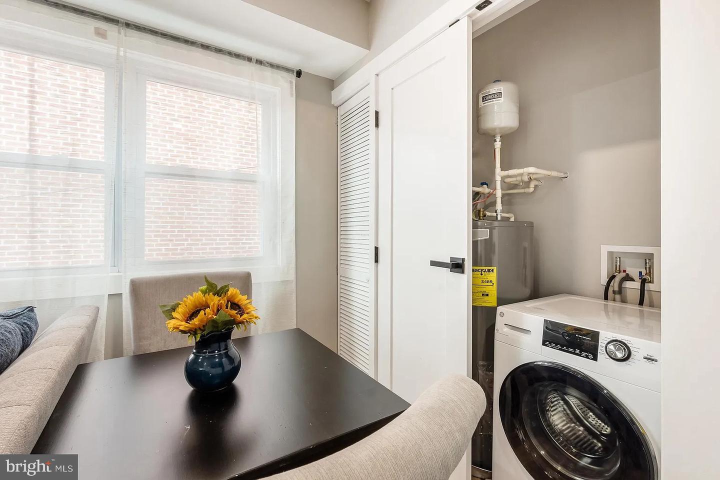 1825 Providence St Ne #3 Property Photo 8