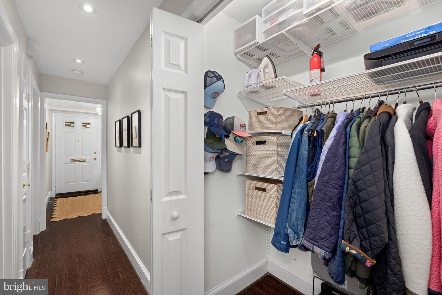 3291 Sutton Pl Nw #d Property Photo 4