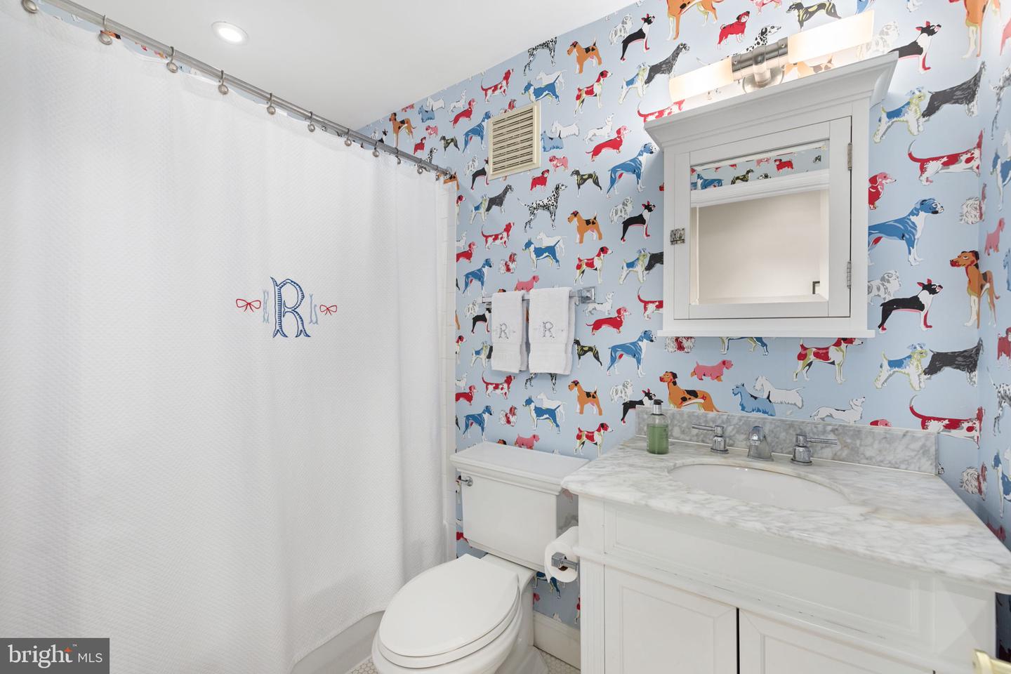 3291 Sutton Pl Nw #d Property Photo 6