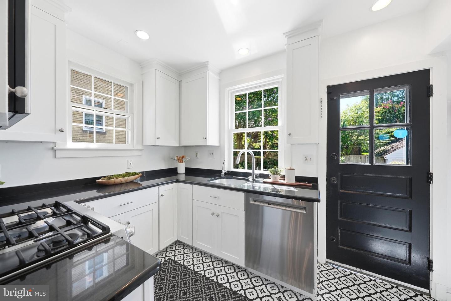 4420 Chesapeake St Nw Property Photo 13