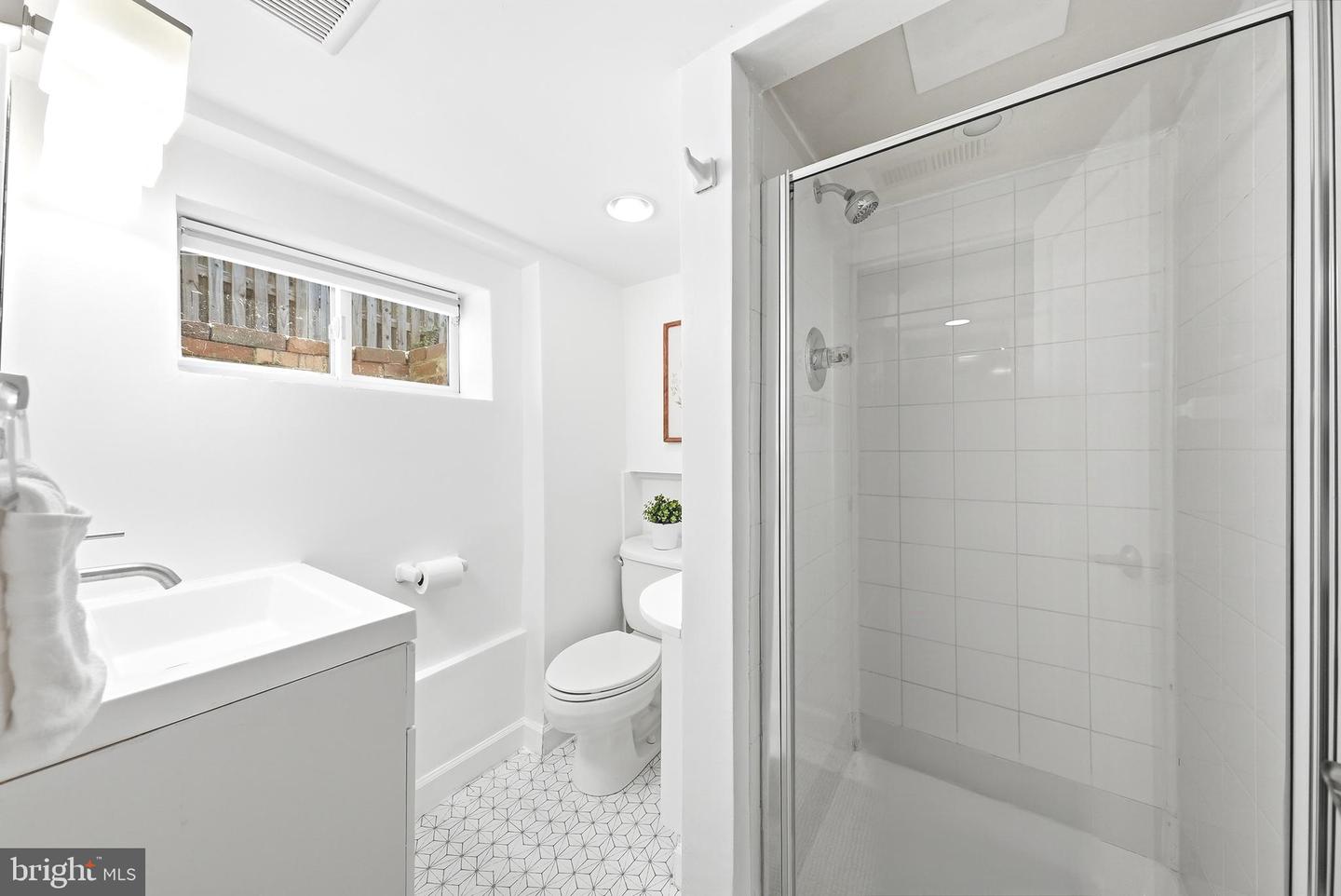 4420 Chesapeake St Nw Property Photo 41