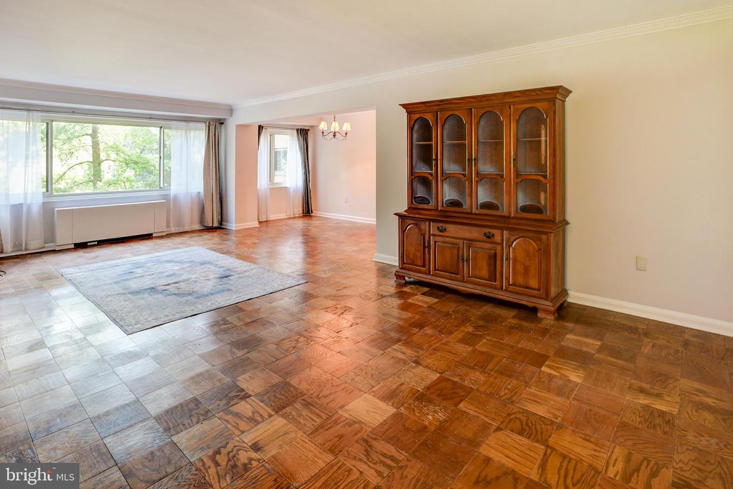4201 Cathedral Ave Nw #202e Property Photo 5