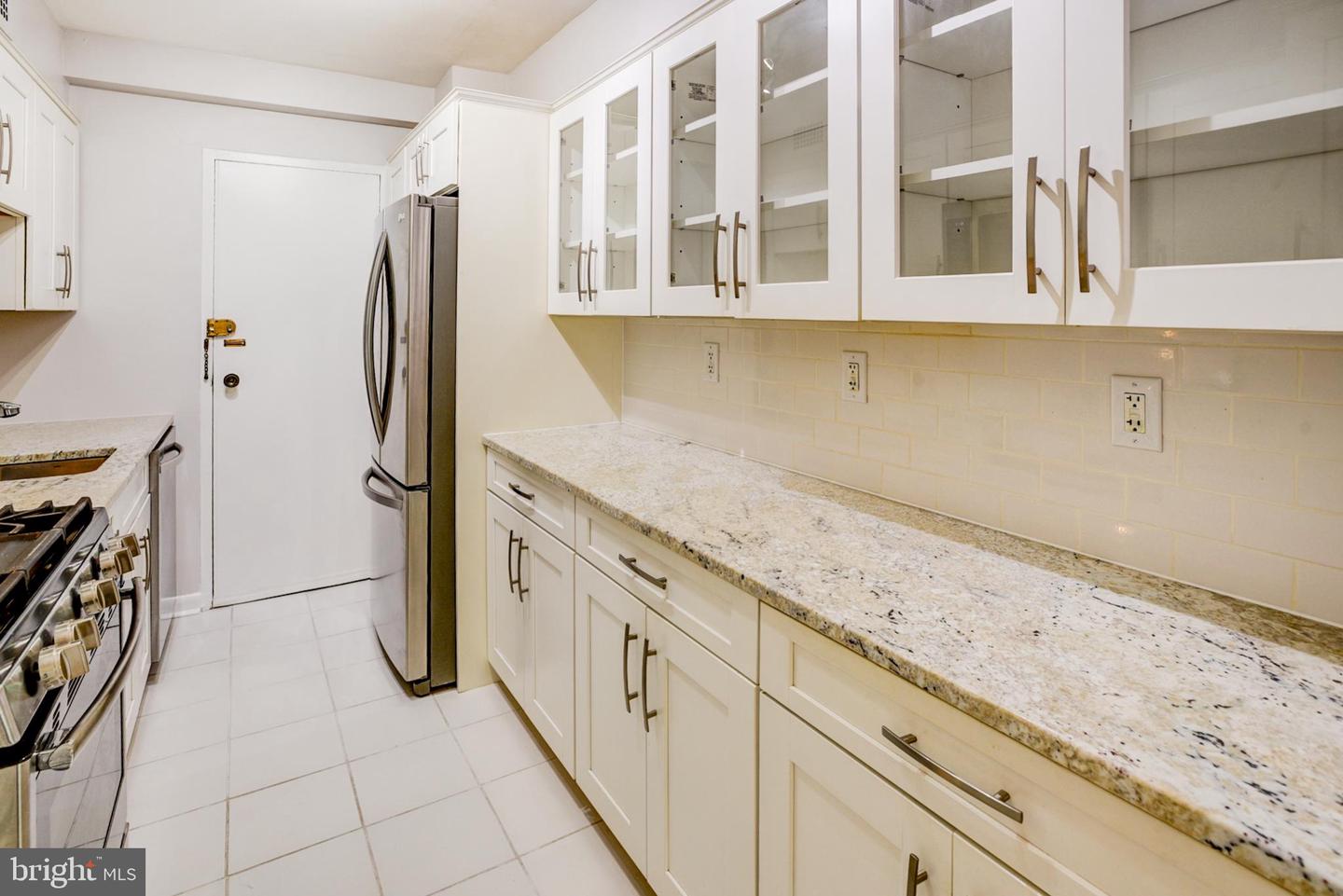 4201 Cathedral Ave Nw #202e Property Photo 15