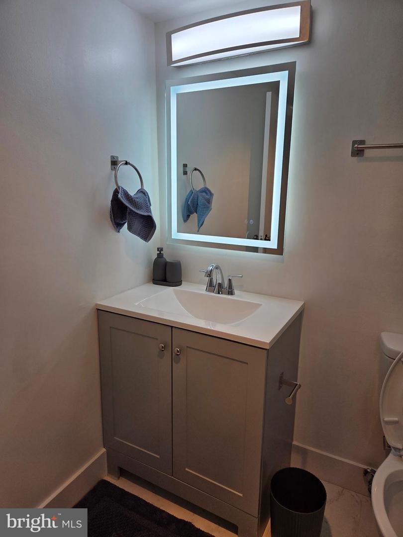 2201 L St Nw #612 Property Photo 19