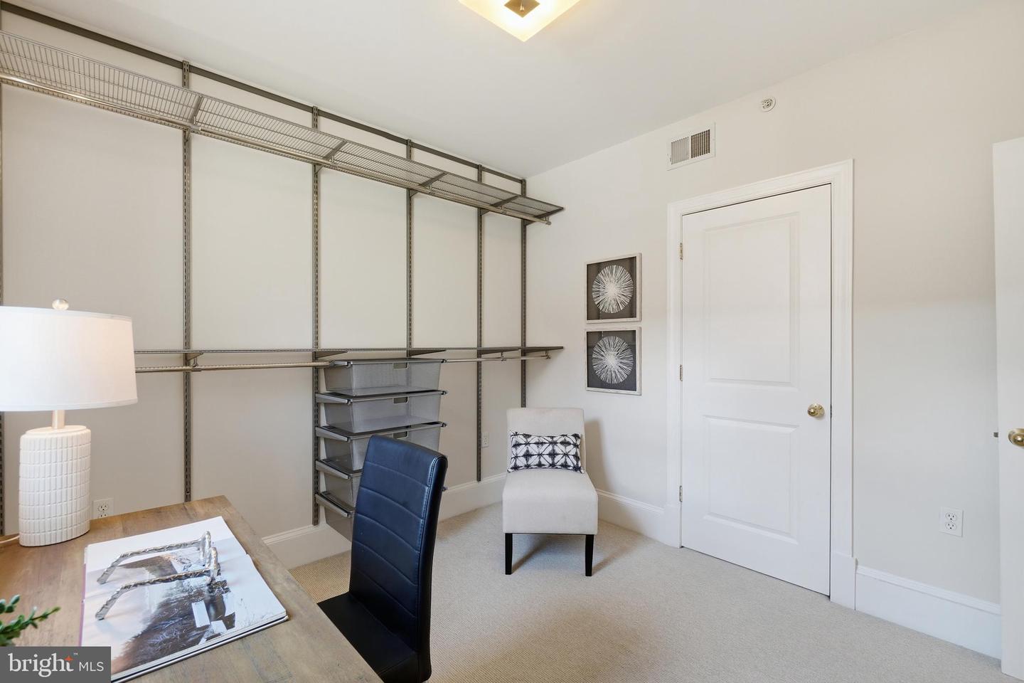 1465 Columbia Rd Nw #203 Property Photo 18