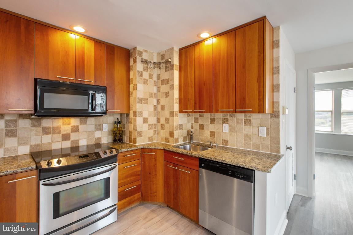 2440 16th St Nw #515 Property Photo 10