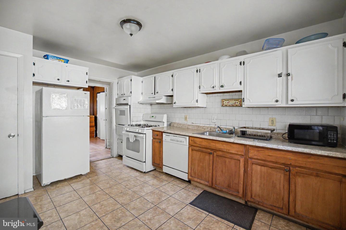 2213 Evarts St Ne Property Photo 11
