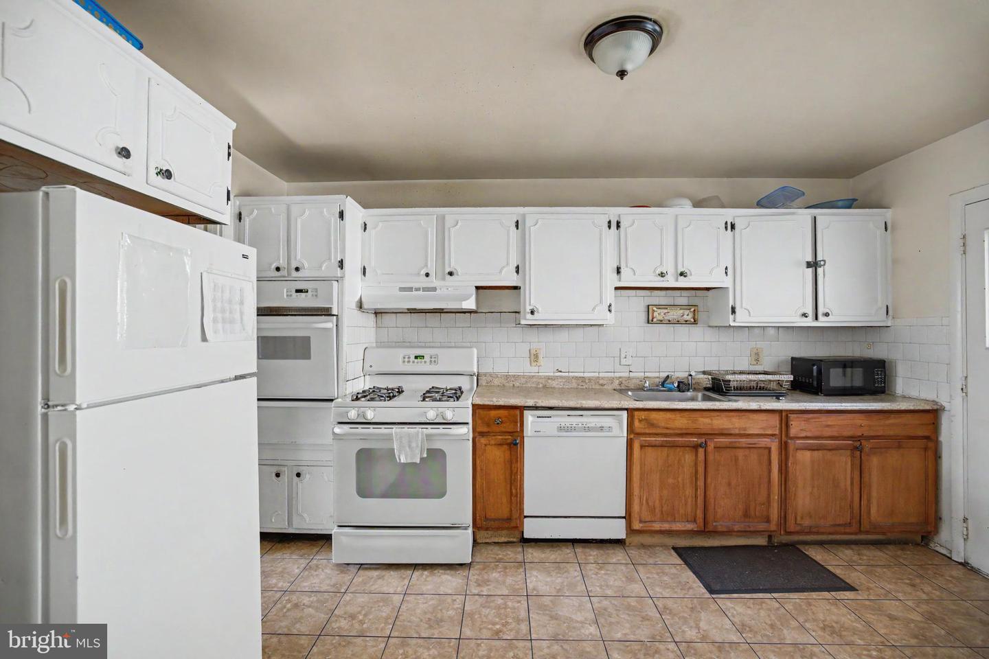 2213 Evarts St Ne Property Photo 13