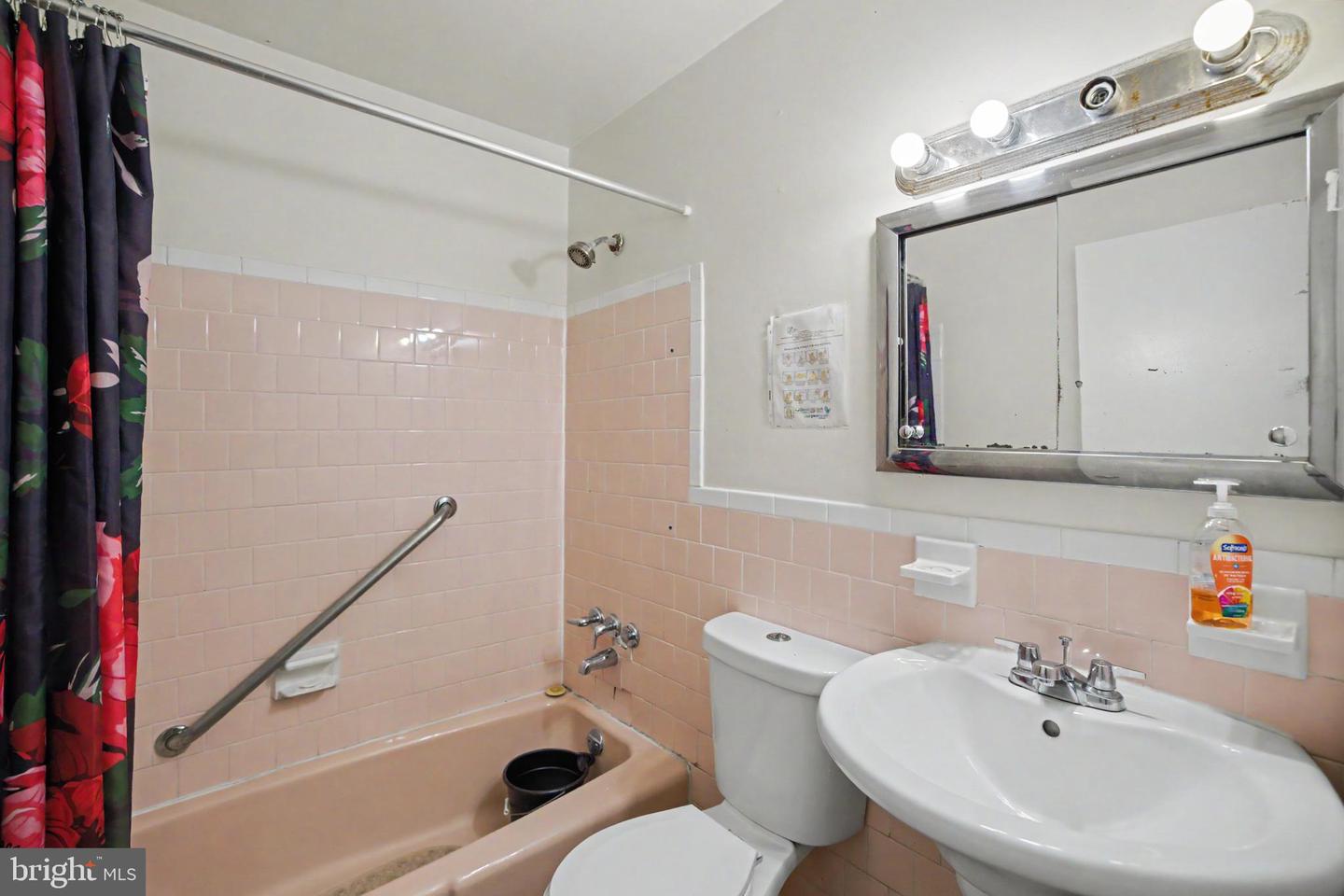 2213 Evarts St Ne Property Photo 18