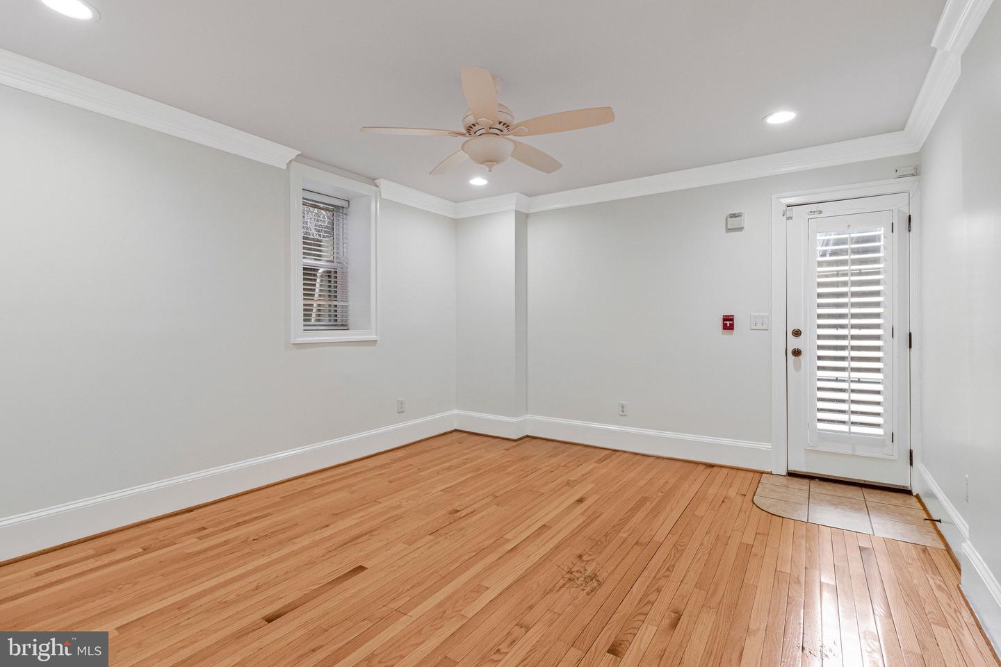 629 4th St Ne #1 Property Photo 15