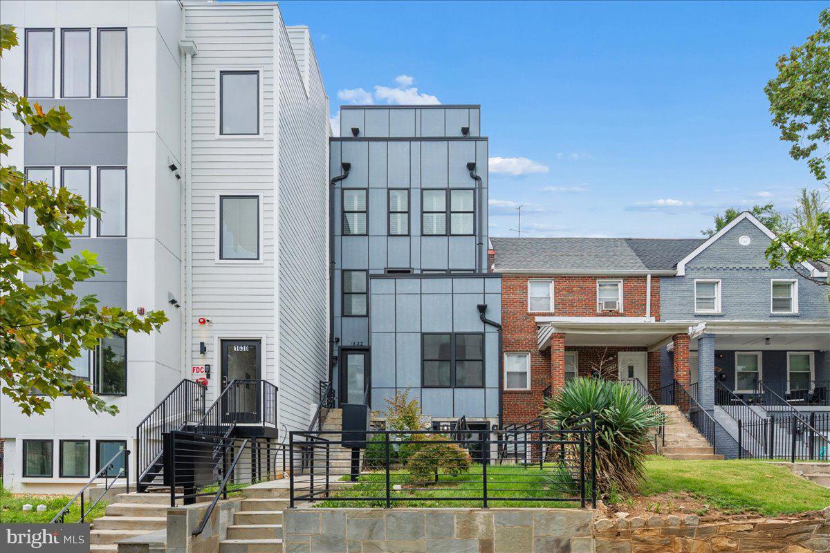 1632 K St Ne #3 Property Photo 1
