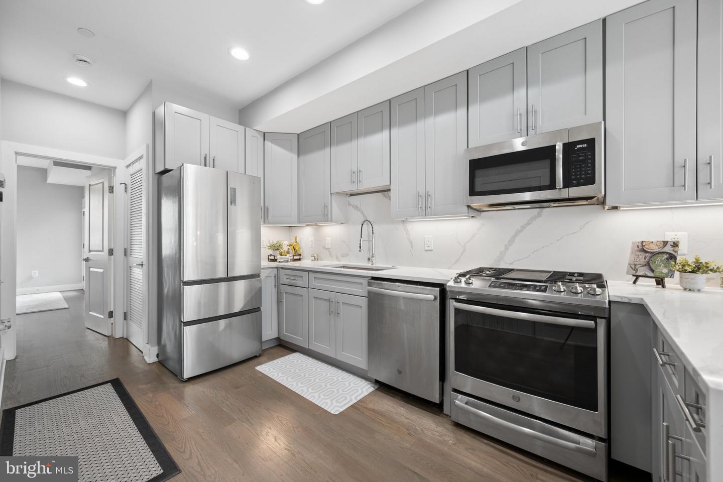 1632 K St Ne #3 Property Photo 11