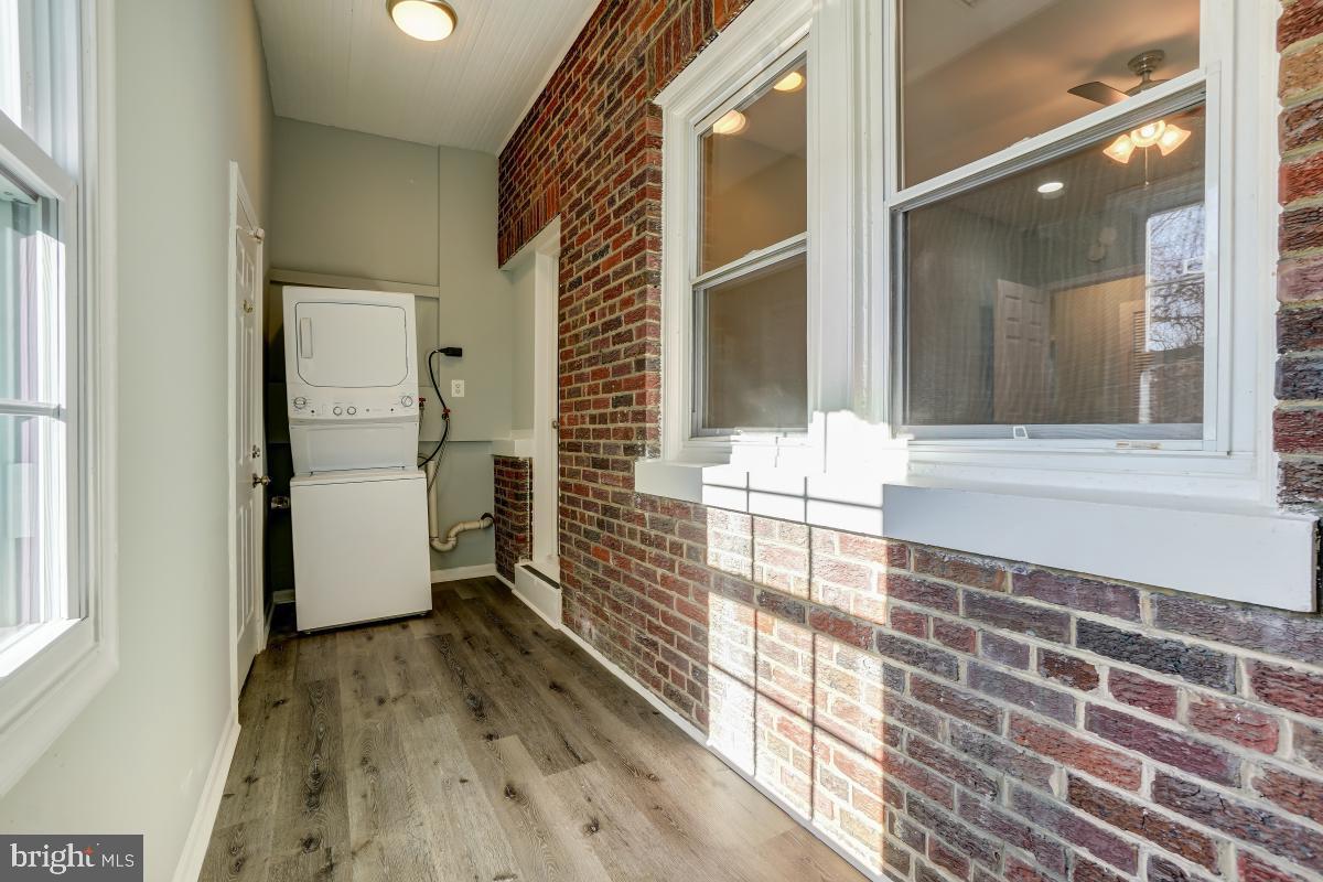 240 Hamilton St Nw #4 Property Photo 21
