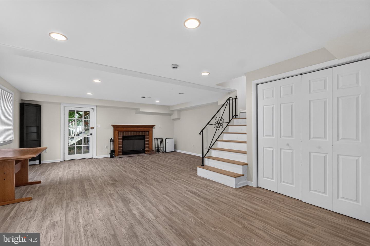 DCDC2280490 Property Photo 20
