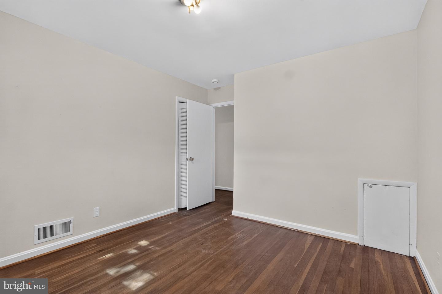 DCDC2280490 Property Photo 23