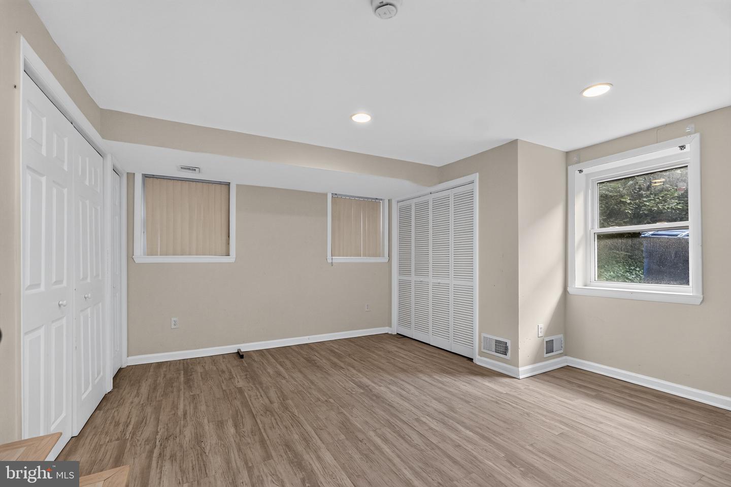 DCDC2280490 Property Photo 25