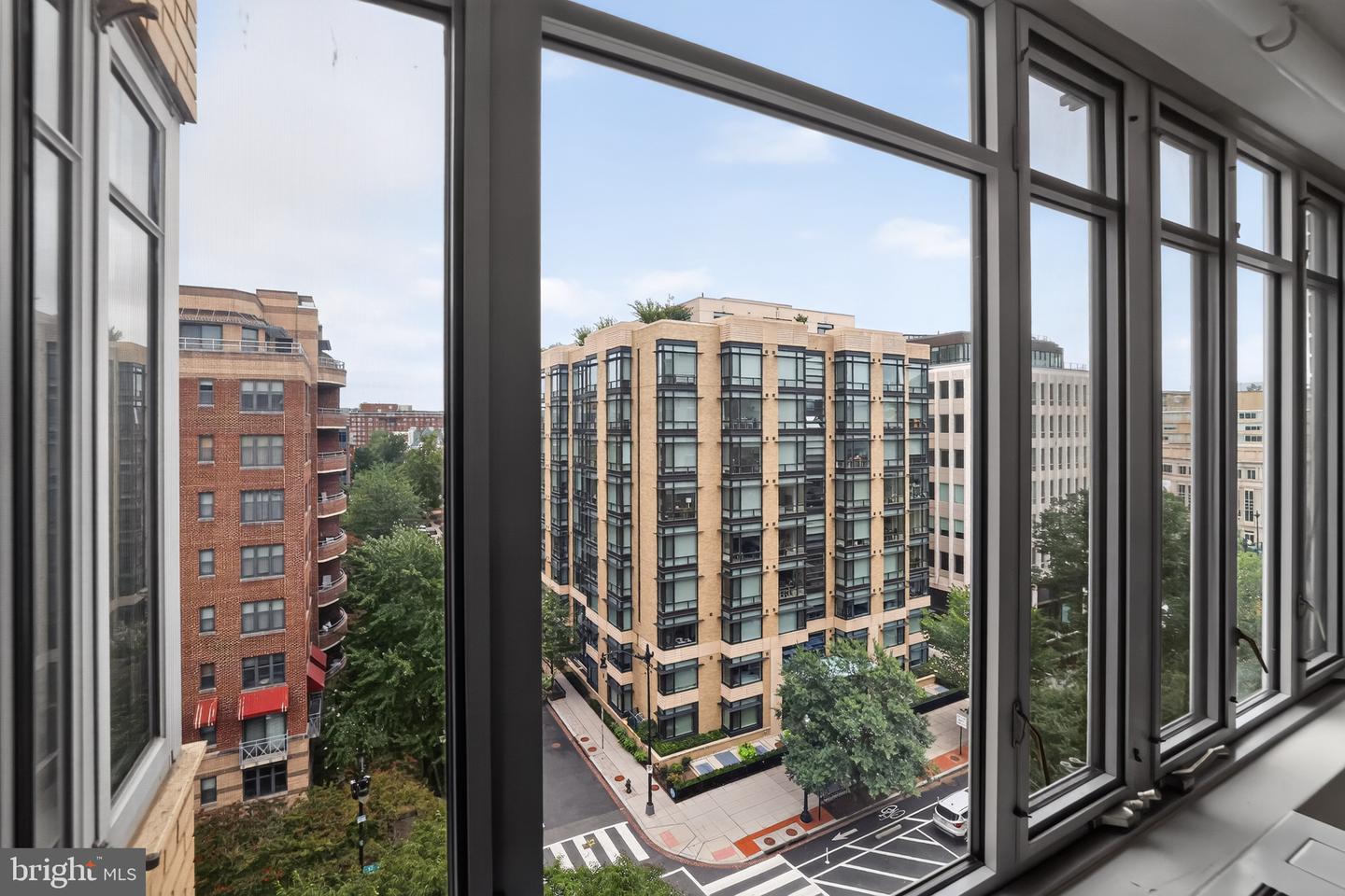 1711 Massachusetts Ave Nw #727 Property Photo 4