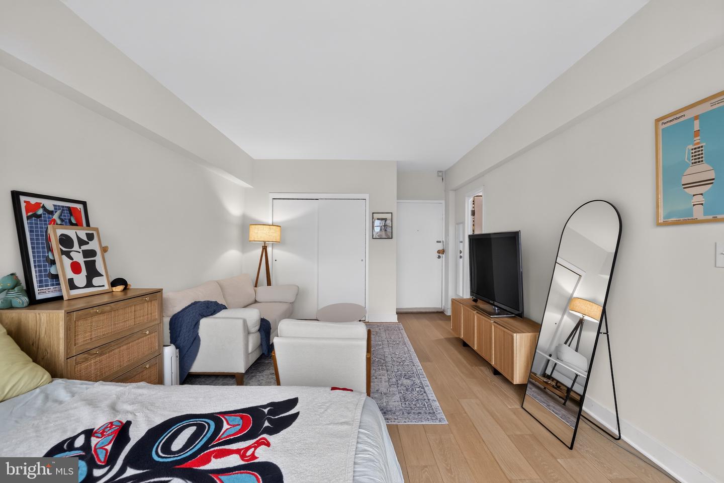 1711 Massachusetts Ave Nw #727 Property Photo 10