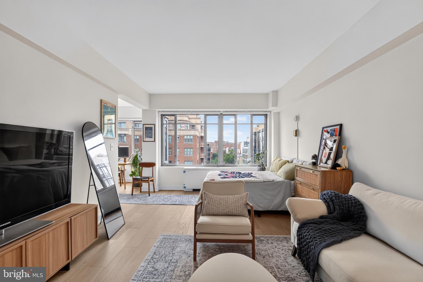 1711 Massachusetts Ave Nw #727 Property Photo 15