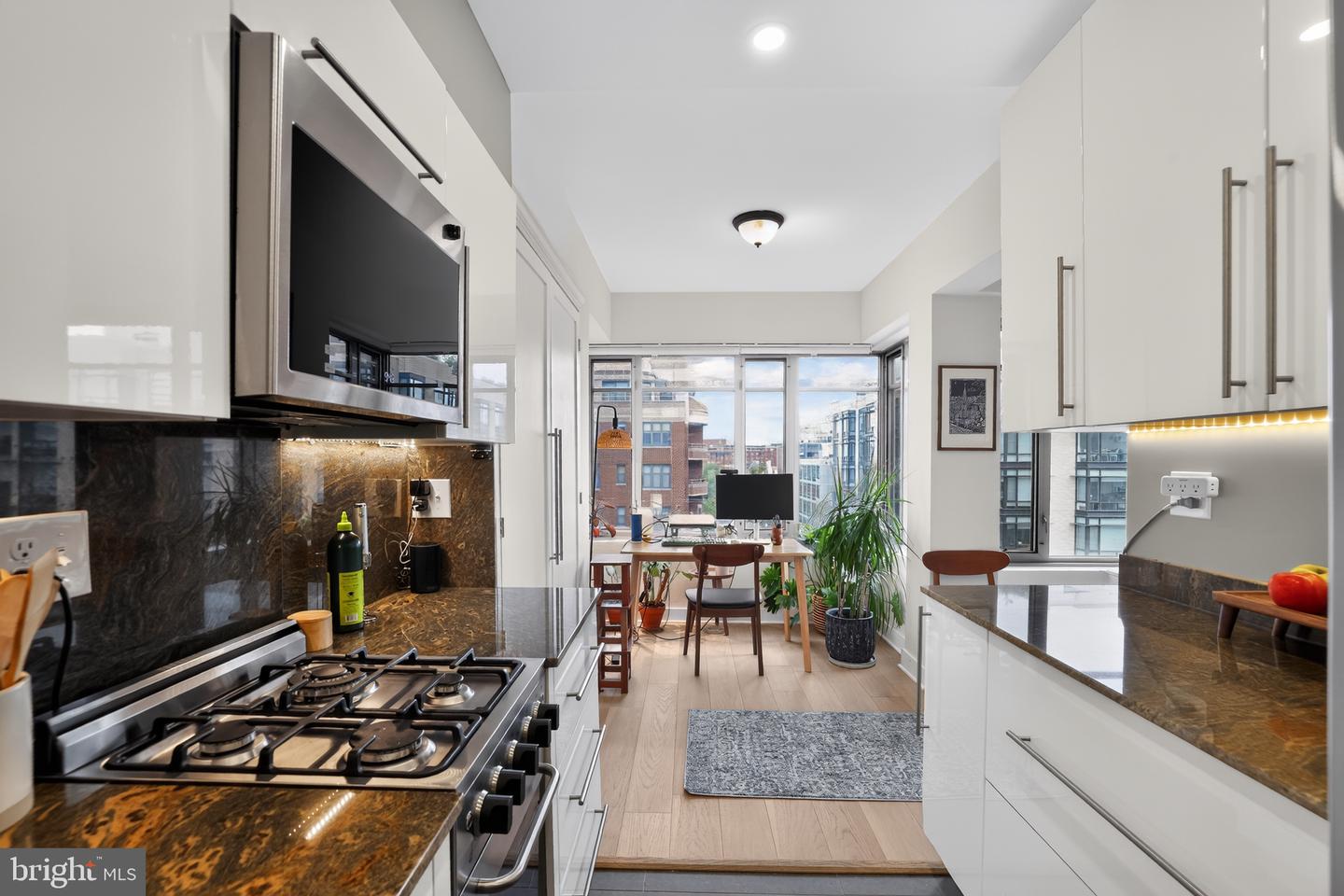 1711 Massachusetts Ave Nw #727 Property Photo 22
