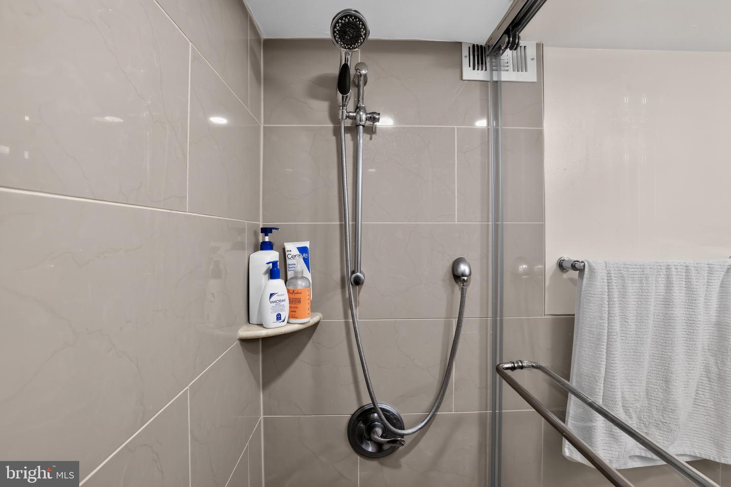 1711 Massachusetts Ave Nw #727 Property Photo 29