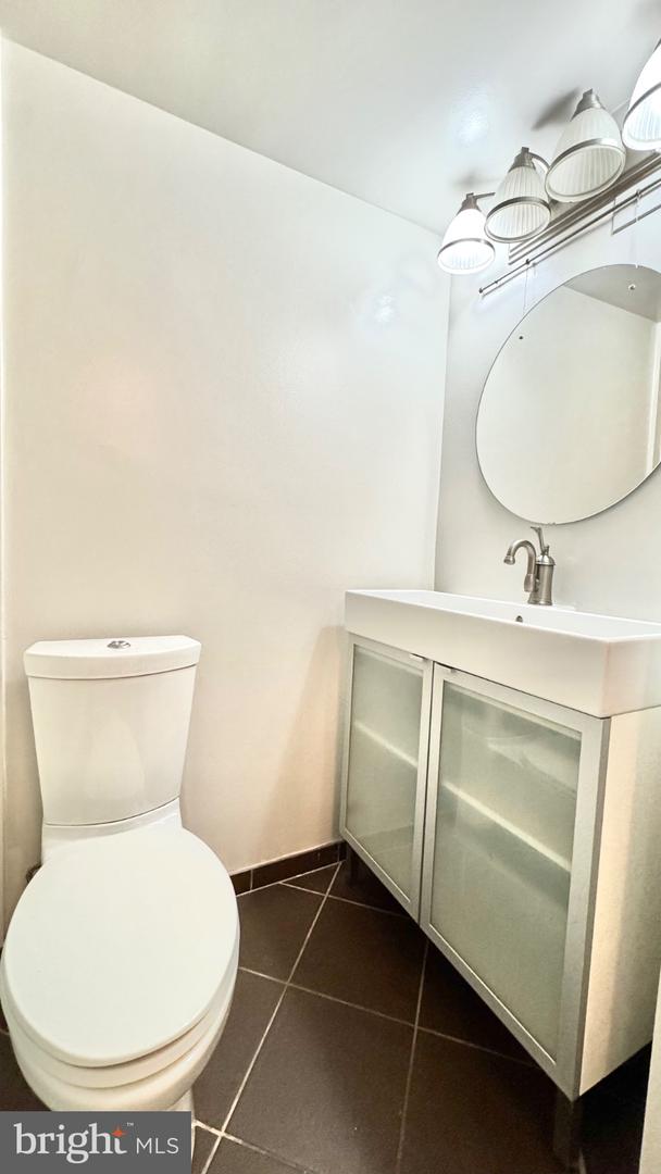 523 8th St Ne #t-1 Property Photo 11
