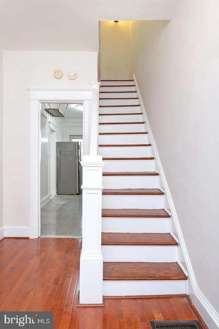 222 R St Ne Property Photo 18