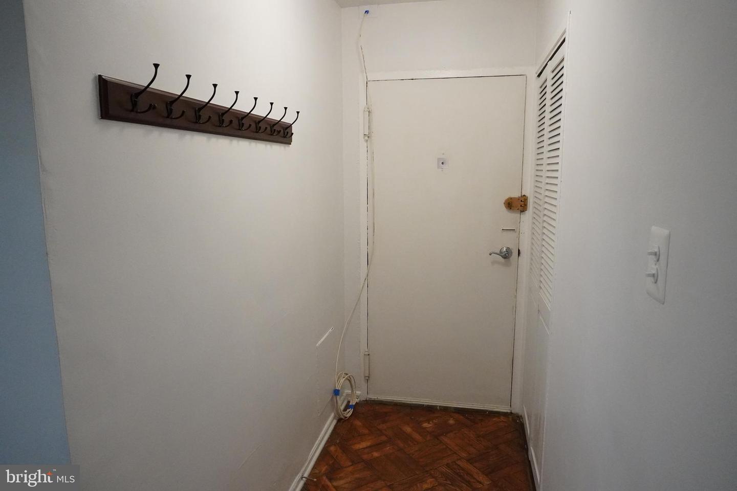 1801 Clydesdale Pl Nw #324 Property Photo 7