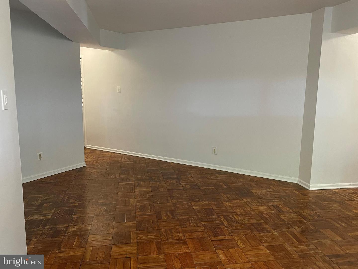 1801 Clydesdale Pl Nw #324 Property Photo 13