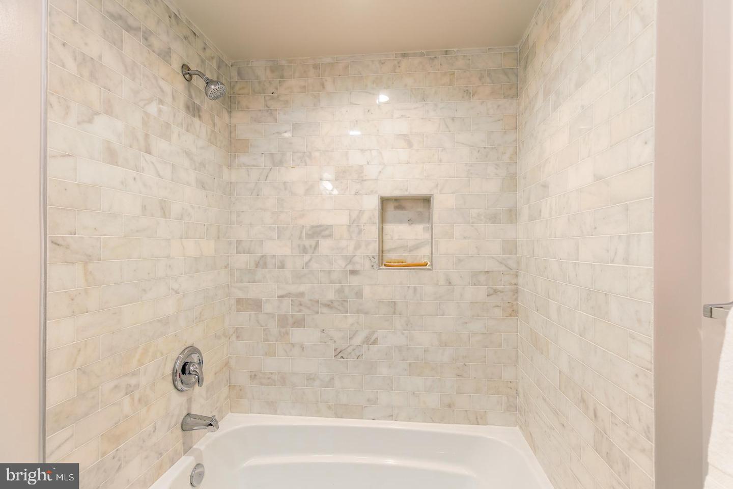 1928 Naylor Rd Se #501 Property Photo 4