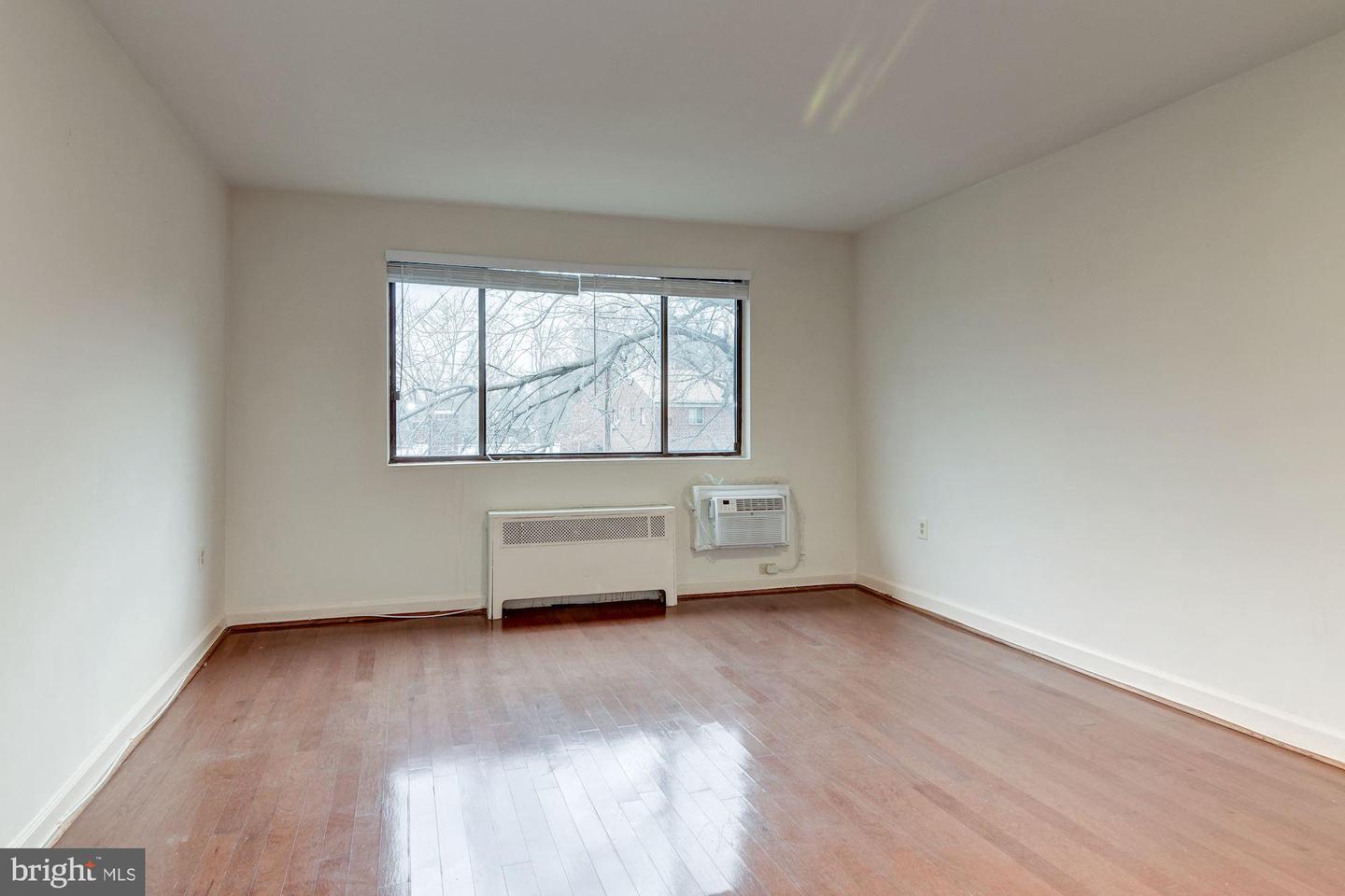 4733 1st St Sw #301 Property Photo 9