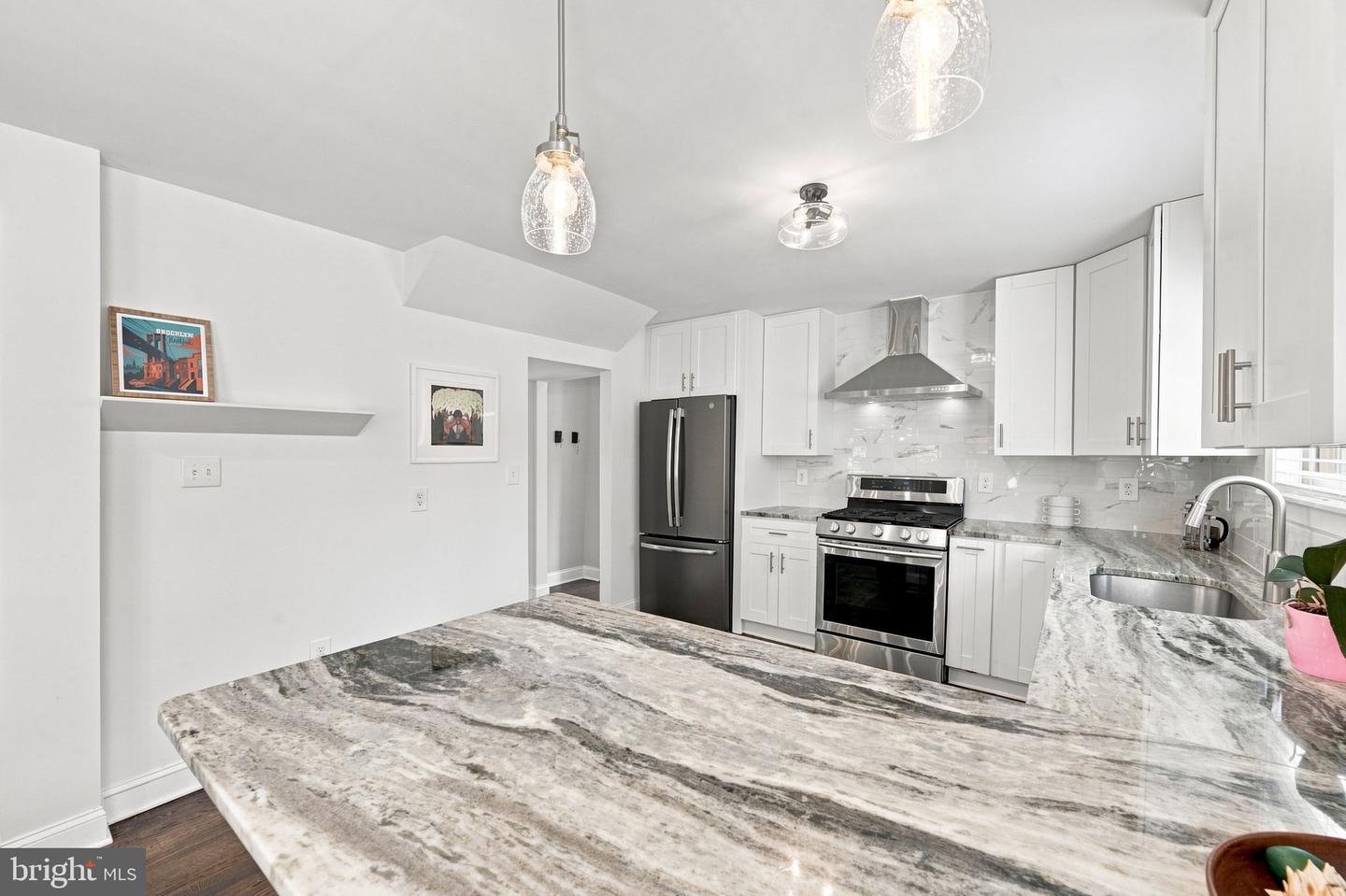 2616 33rd Se Property Photo 15