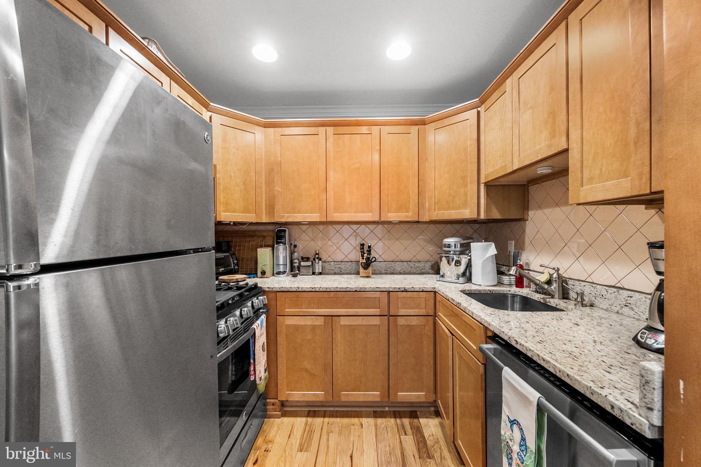 3114 Wisconsin Ave Nw #404 Property Photo 8