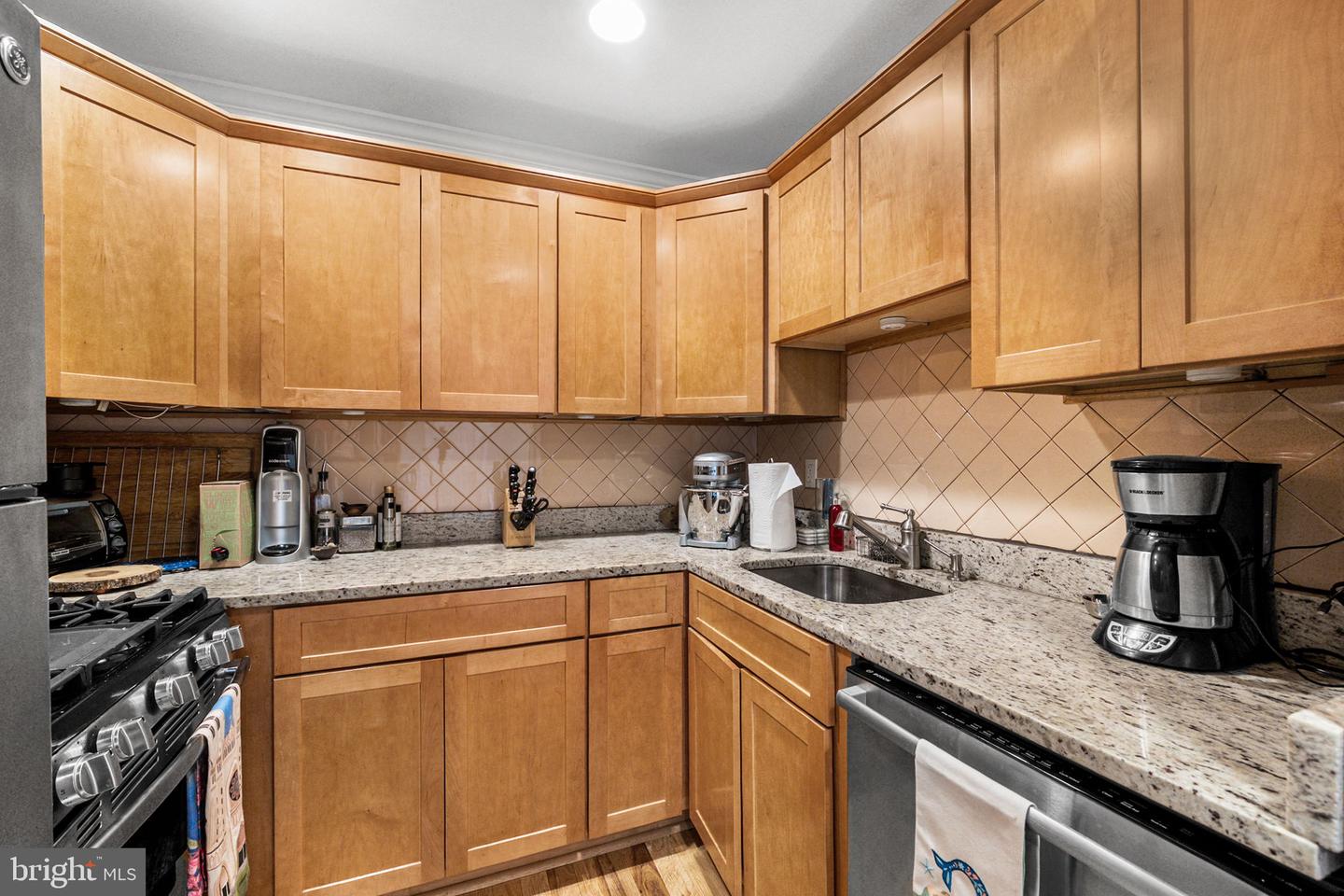 3114 Wisconsin Ave Nw #404 Property Photo 9