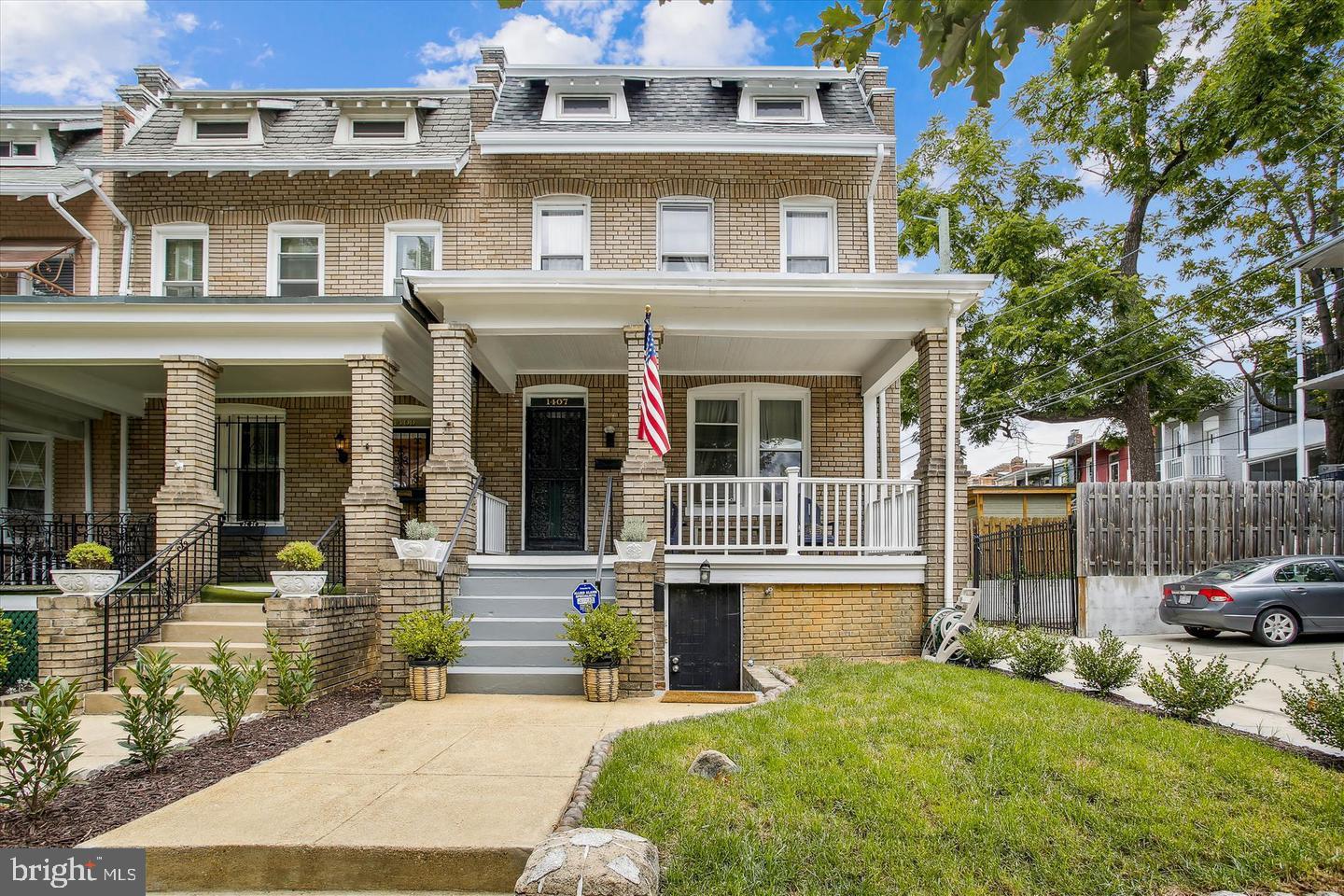 1407 Shepherd St Nw Property Photo 1