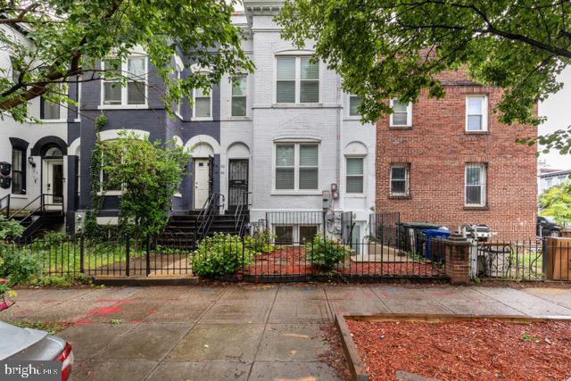 82-84B Q ST NW #84B Property Photo 1