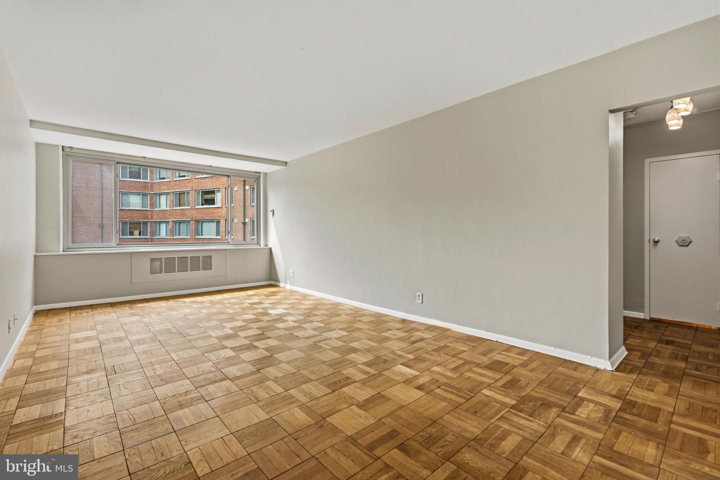 4200 Cathedral Ave Nw #607 Property Photo 17